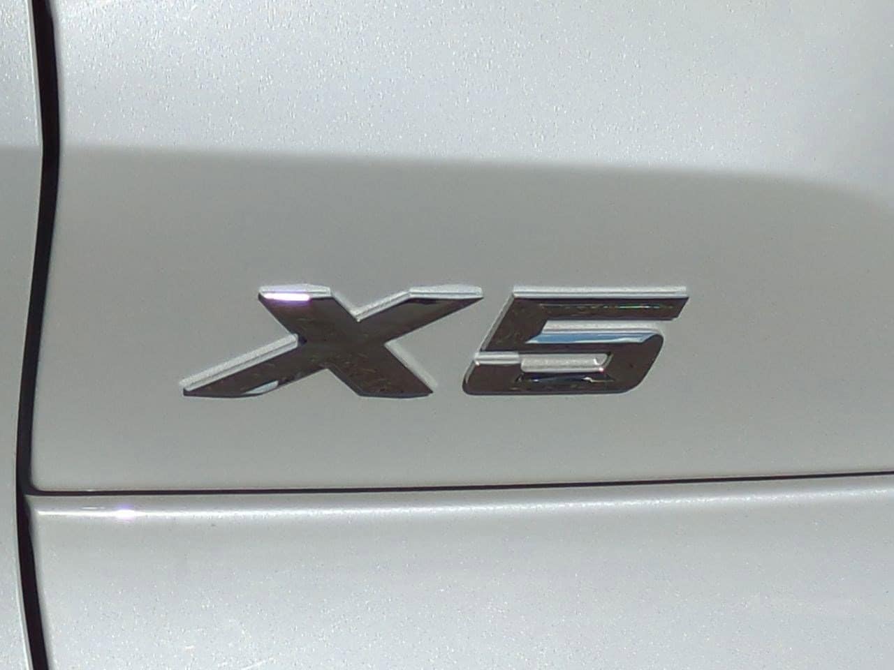 Thumbnail: 2024 BMW X5 - 11