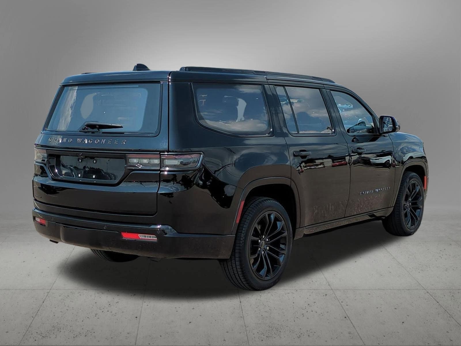 Thumbnail: 2023 Jeep Grand Wagoneer - 6