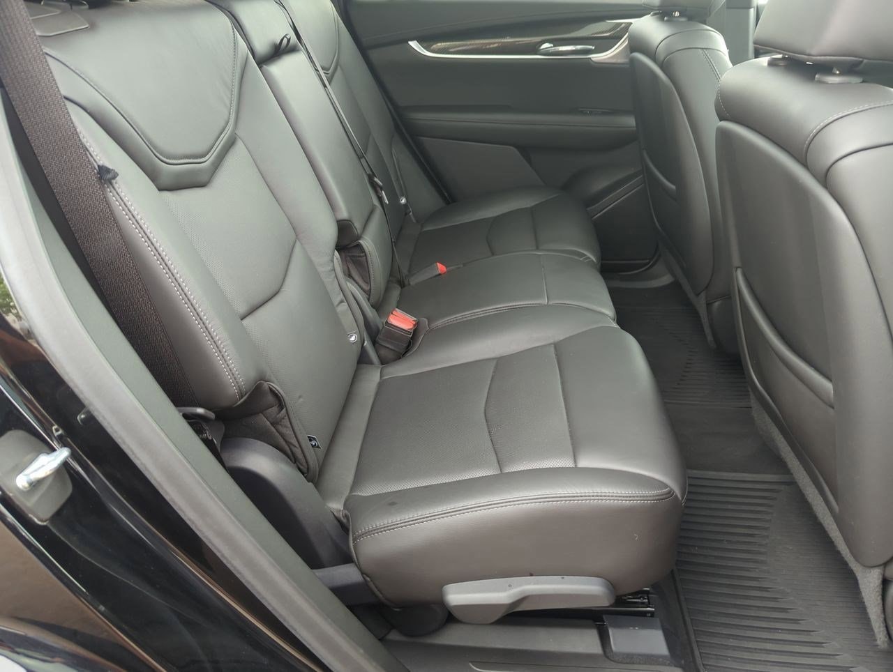 Thumbnail: 2020 Cadillac XT6 - 19