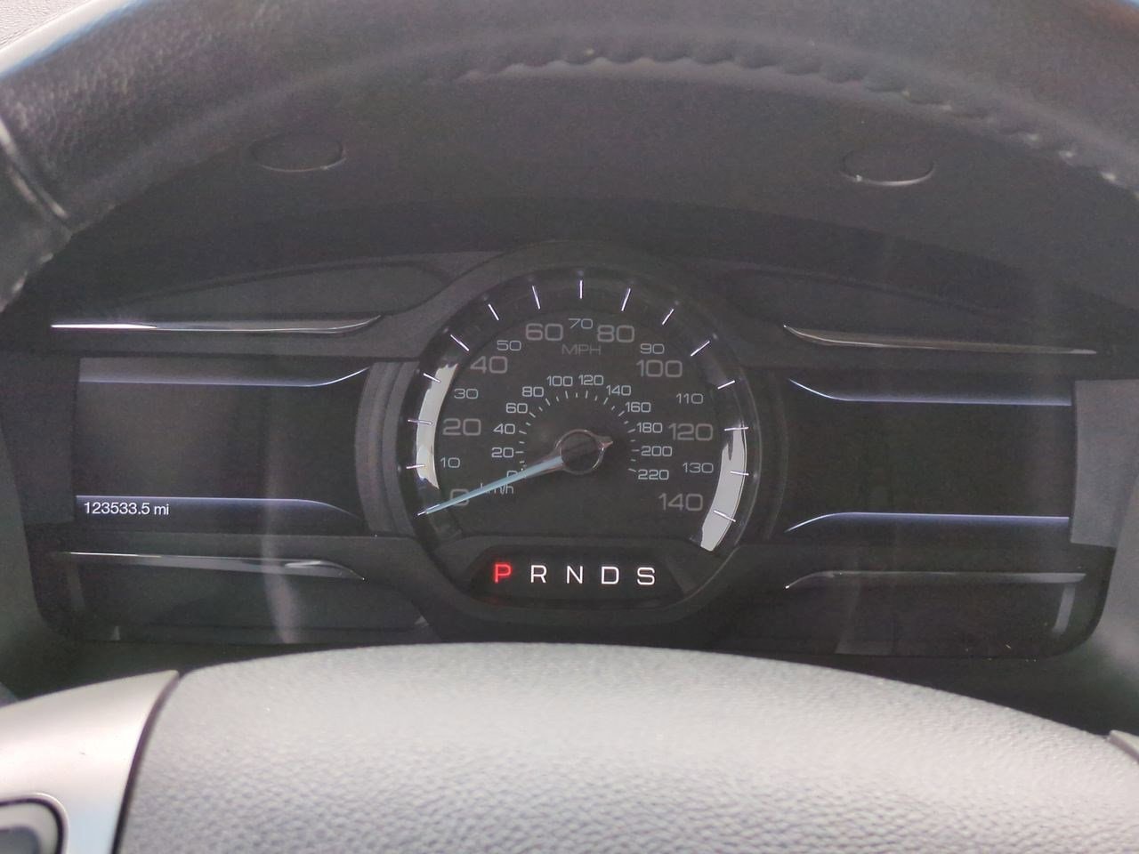 Thumbnail: 2016 Ford Flex - 30