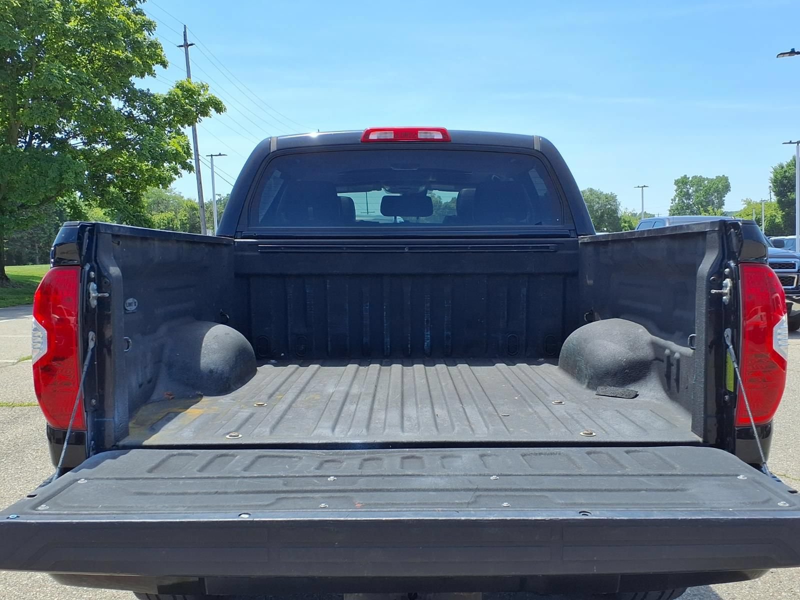 2018 Toyota Tundra Limited - Photo 9