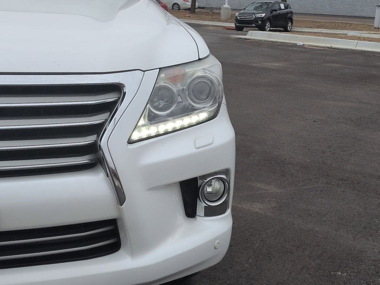 Thumbnail: 2013 Lexus LX - 10