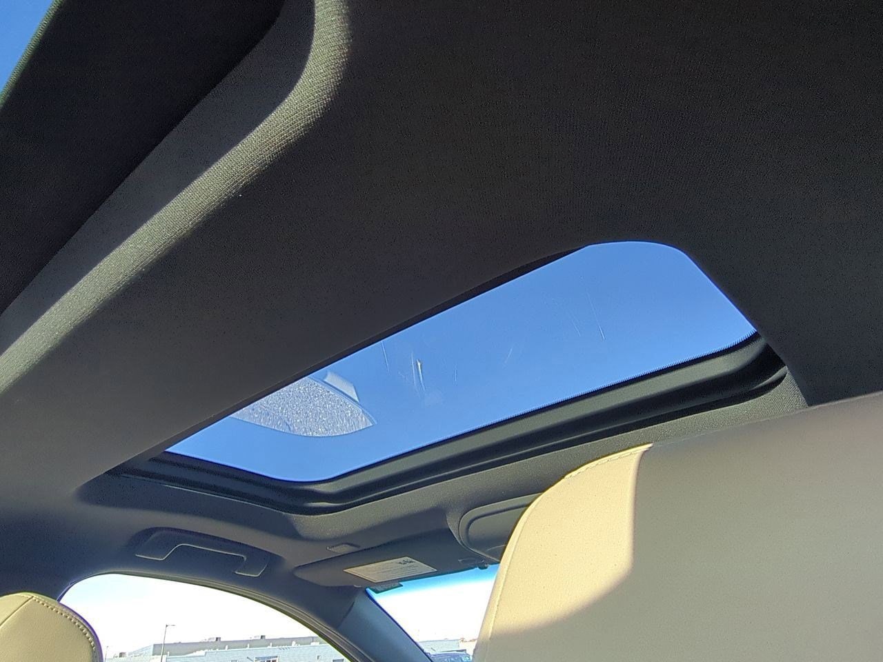 Thumbnail: 2023 Cadillac CT5 - 22