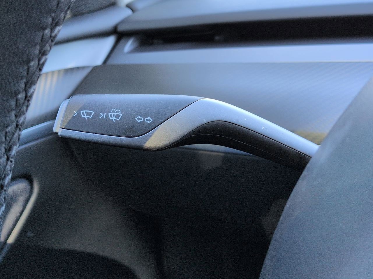 Thumbnail: 2022 Tesla Model Y - 25