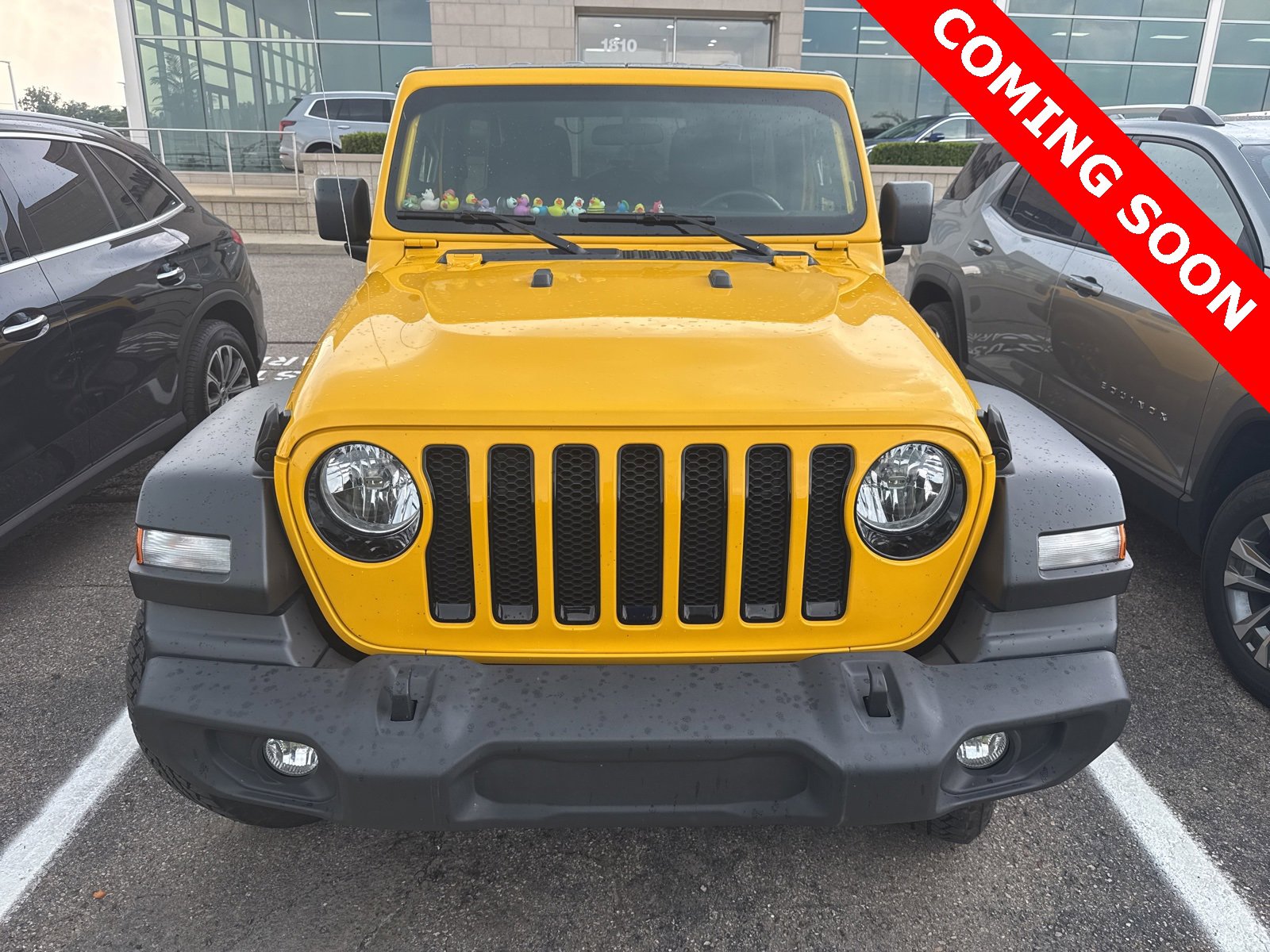 Thumbnail: 2021 Jeep Wrangler - 14