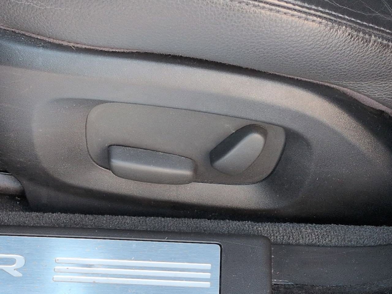 Thumbnail: 2014 Jaguar XF - 14