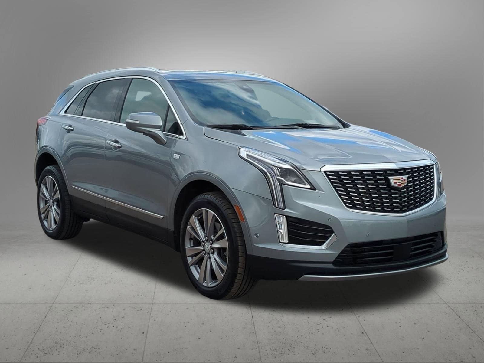 Thumbnail: 2024 Cadillac XT5 - 8