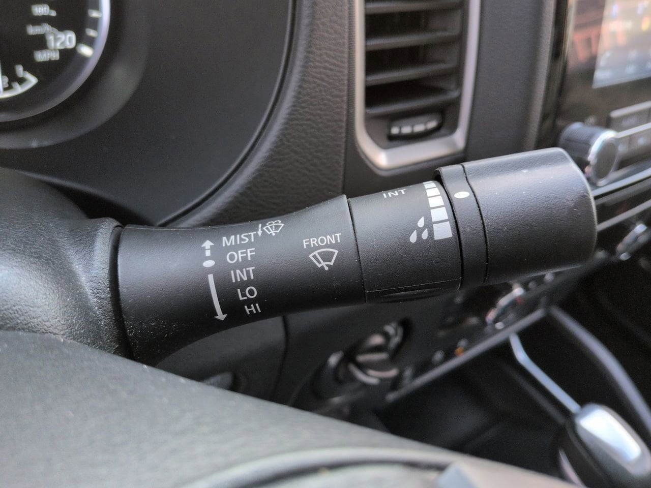 Thumbnail: 2022 Nissan Frontier - 26