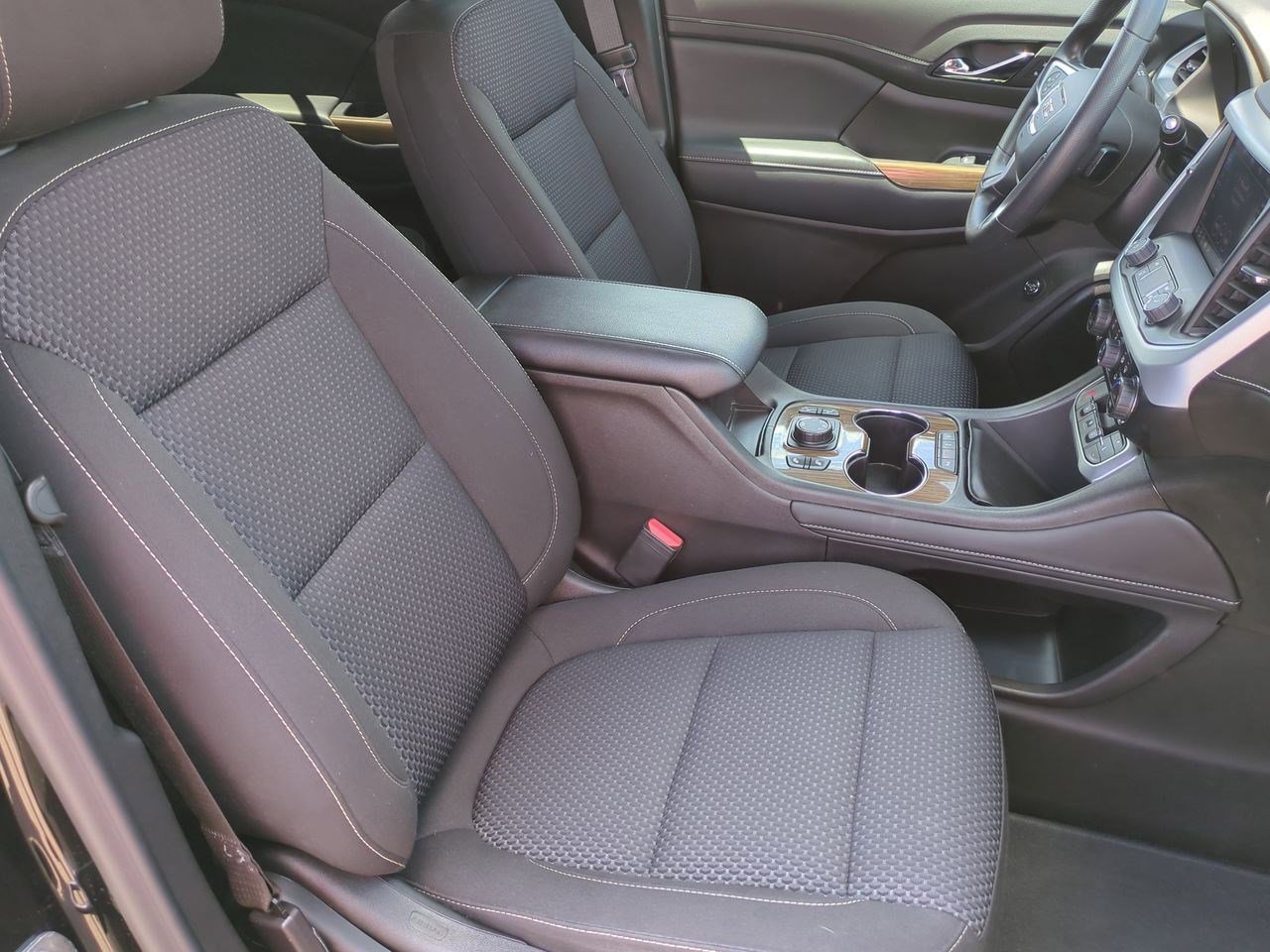 Thumbnail: 2022 GMC Acadia - 19