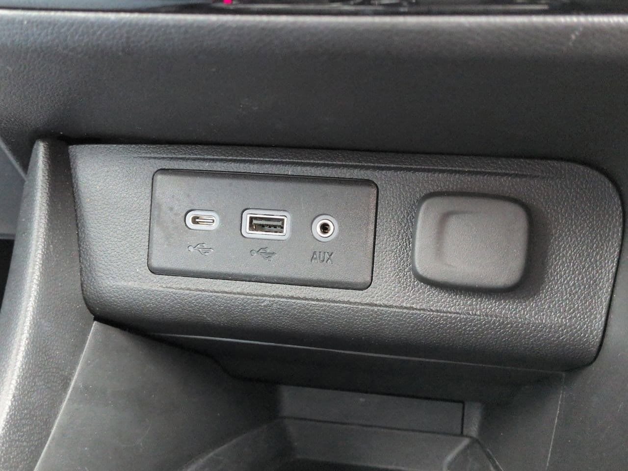 Thumbnail: 2023 Buick Encore GX - 29