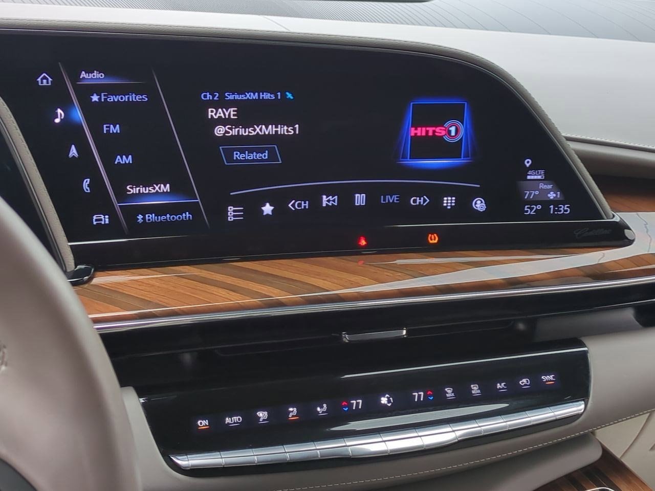 Thumbnail: 2024 Cadillac Escalade - 30