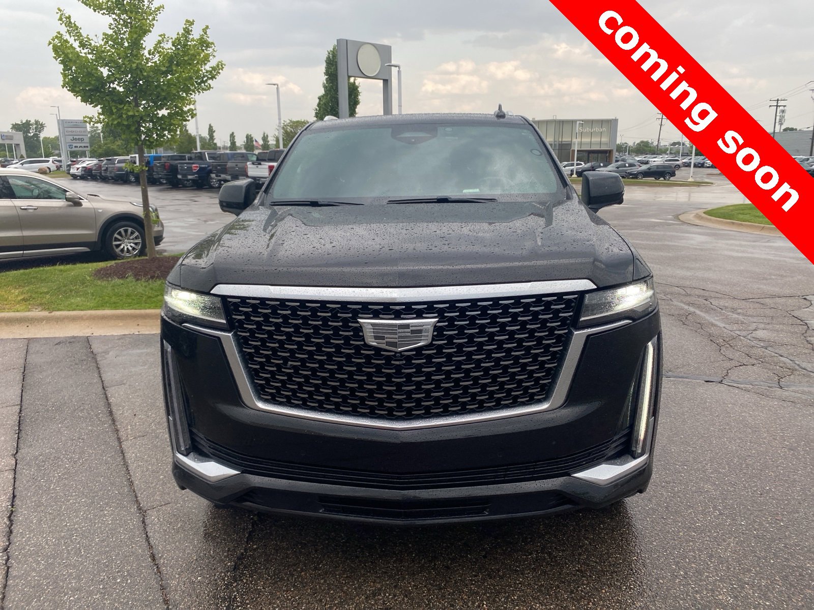 2021 Cadillac Escalade Luxury 2