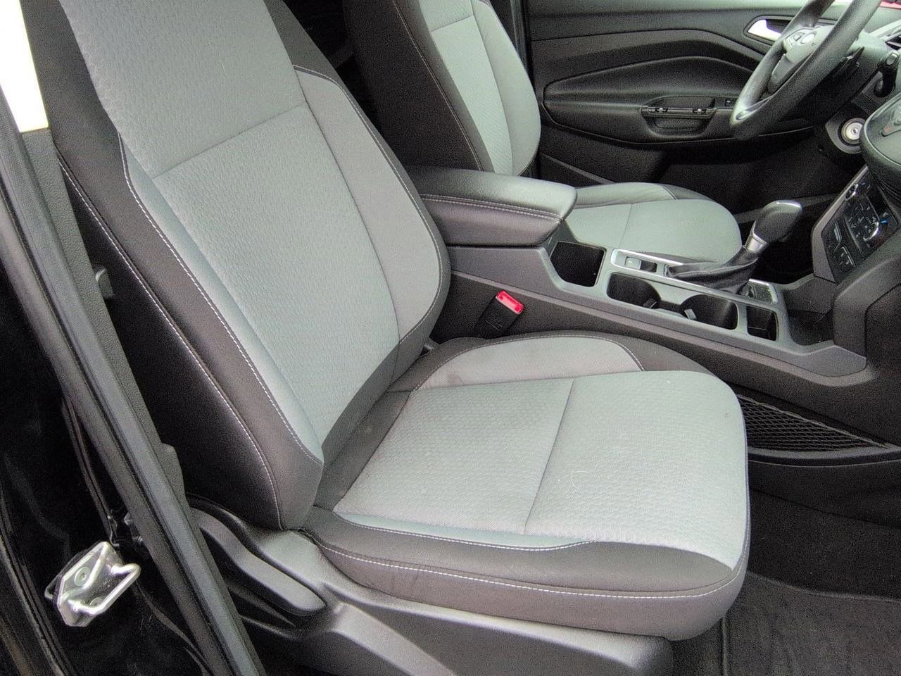 Thumbnail: 2017 Ford Escape - 20