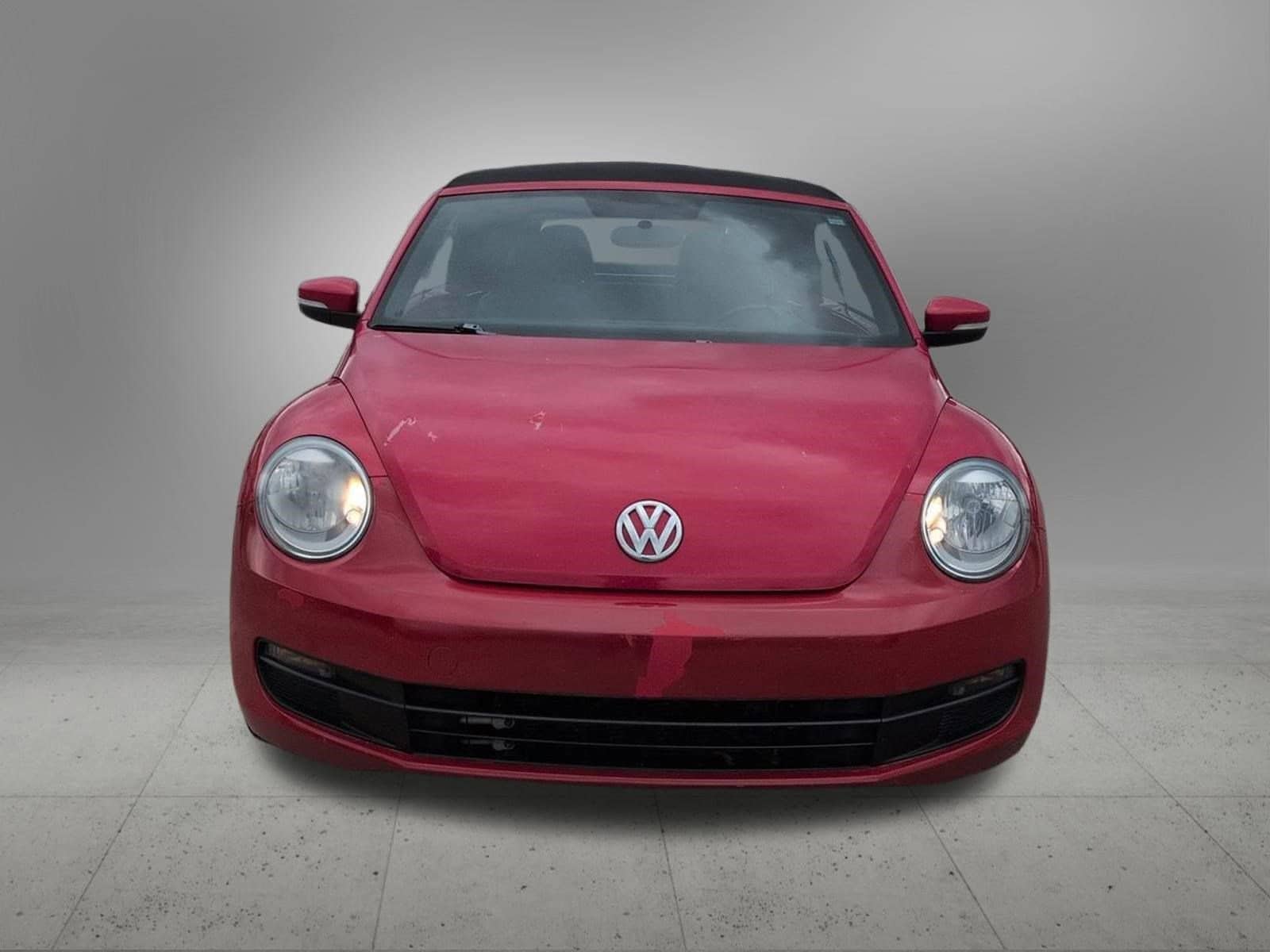 Thumbnail: 2015 Volkswagen Beetle - 9