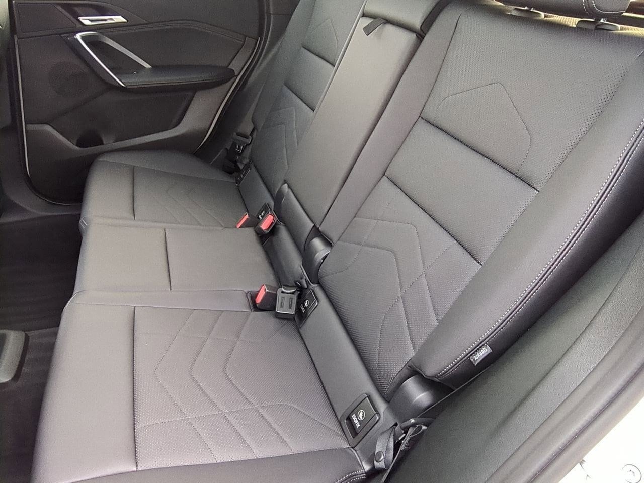 Thumbnail: 2023 BMW X1 - 18