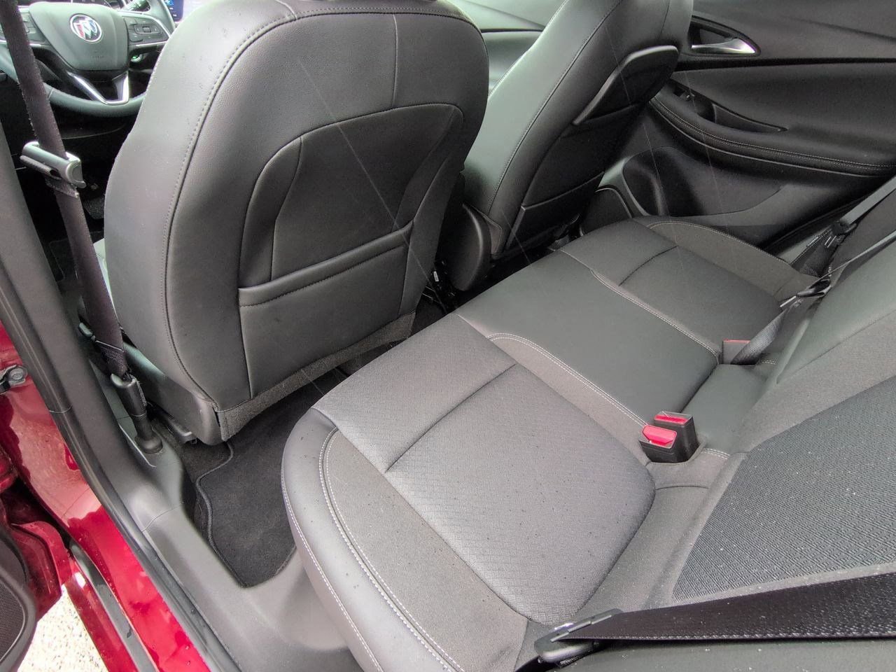 Thumbnail: 2023 Buick Encore GX - 18