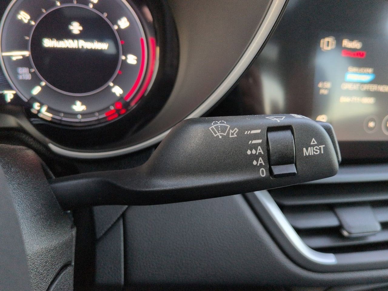 Thumbnail: 2024 Alfa Romeo Giulia - 26