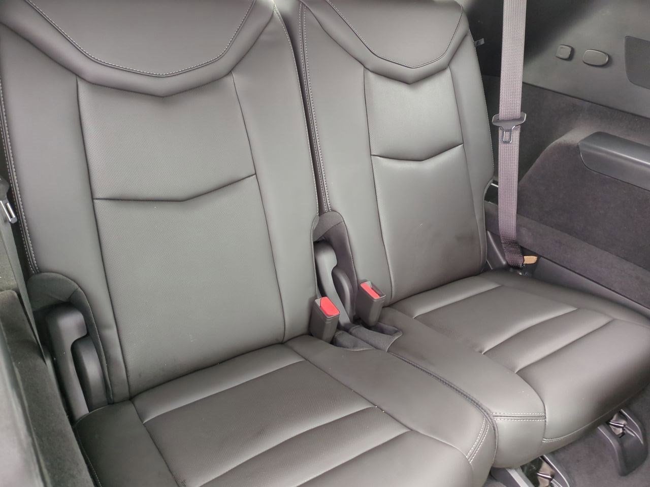 Thumbnail: 2024 Cadillac XT6 - 21