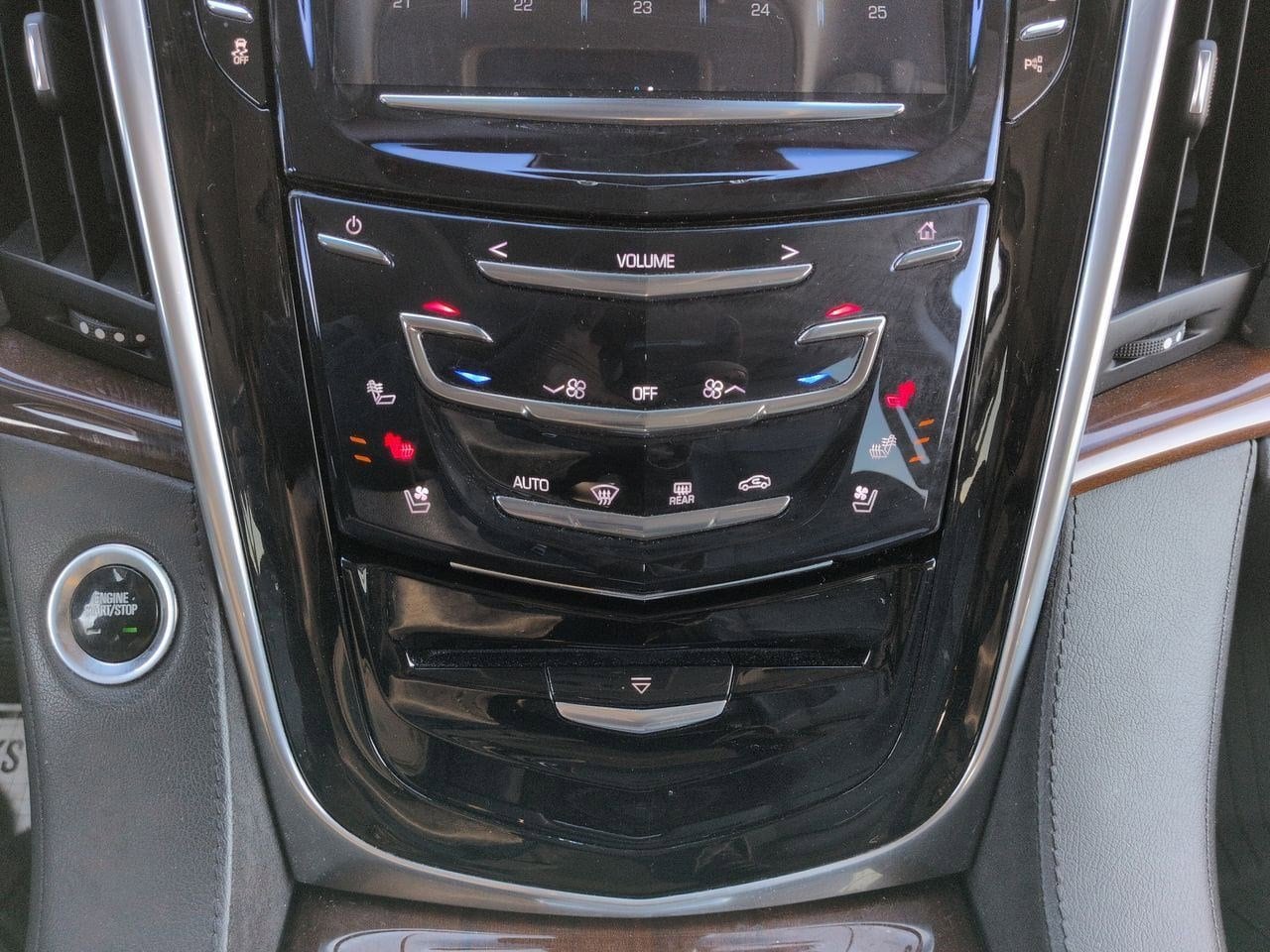 Thumbnail: 2020 Cadillac Escalade - 30