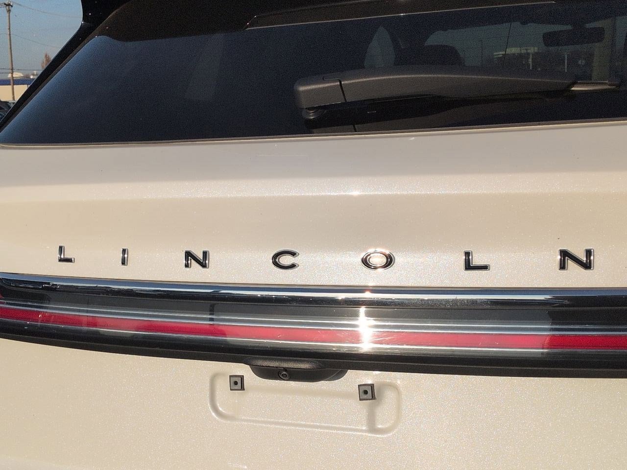 Thumbnail: 2023 Lincoln Nautilus - 11