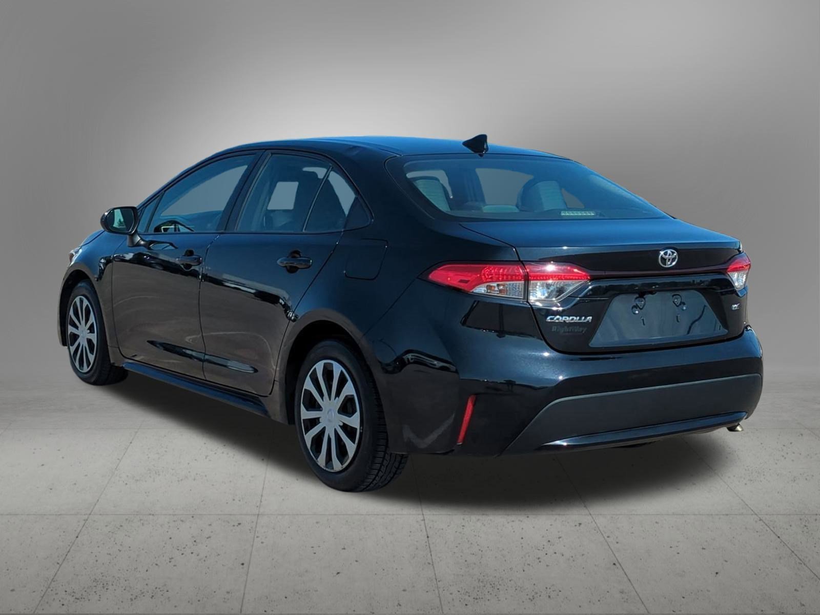 2020 Toyota Corolla LE photo 4