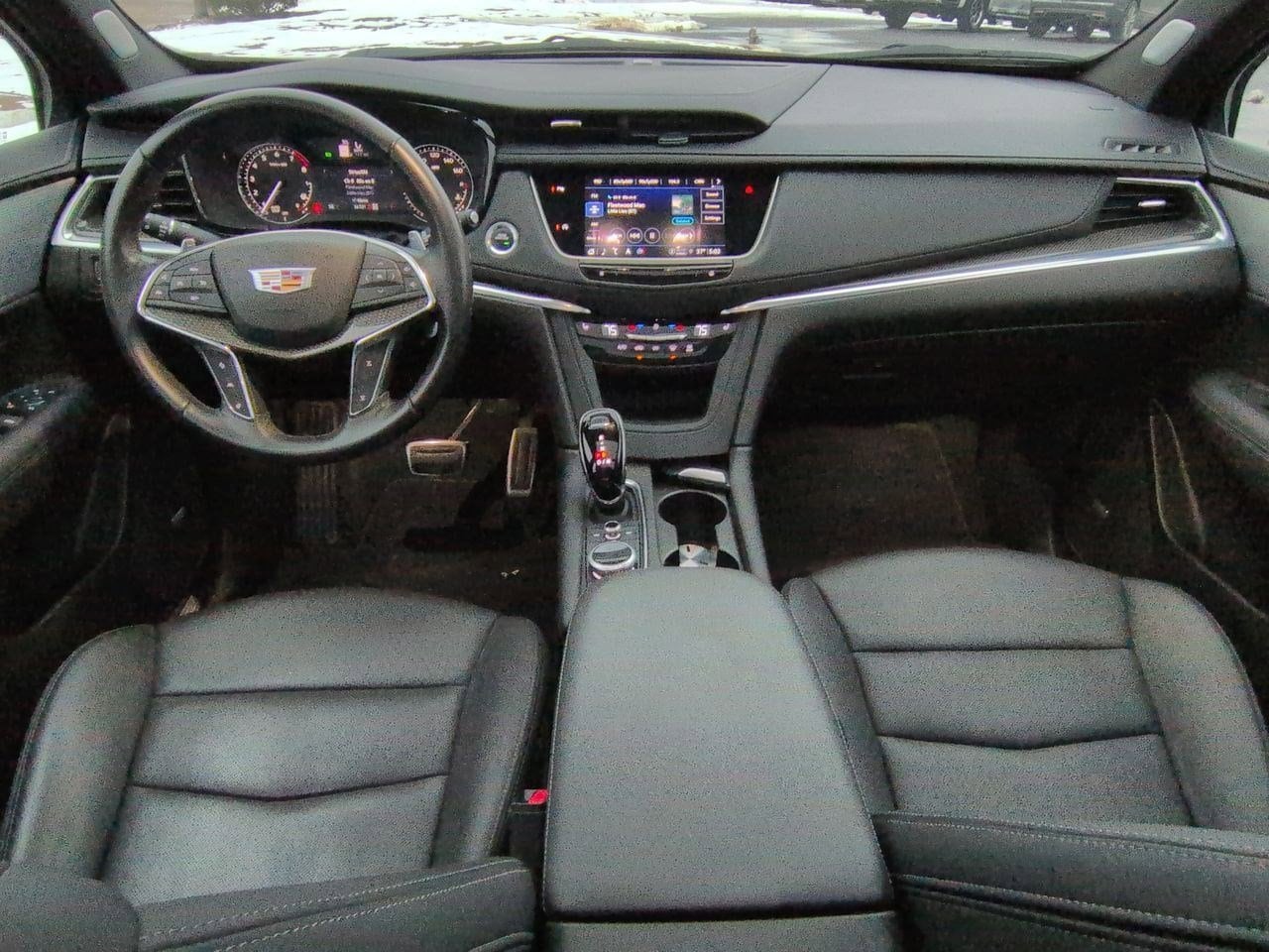 Thumbnail: 2023 Cadillac XT5 - 15