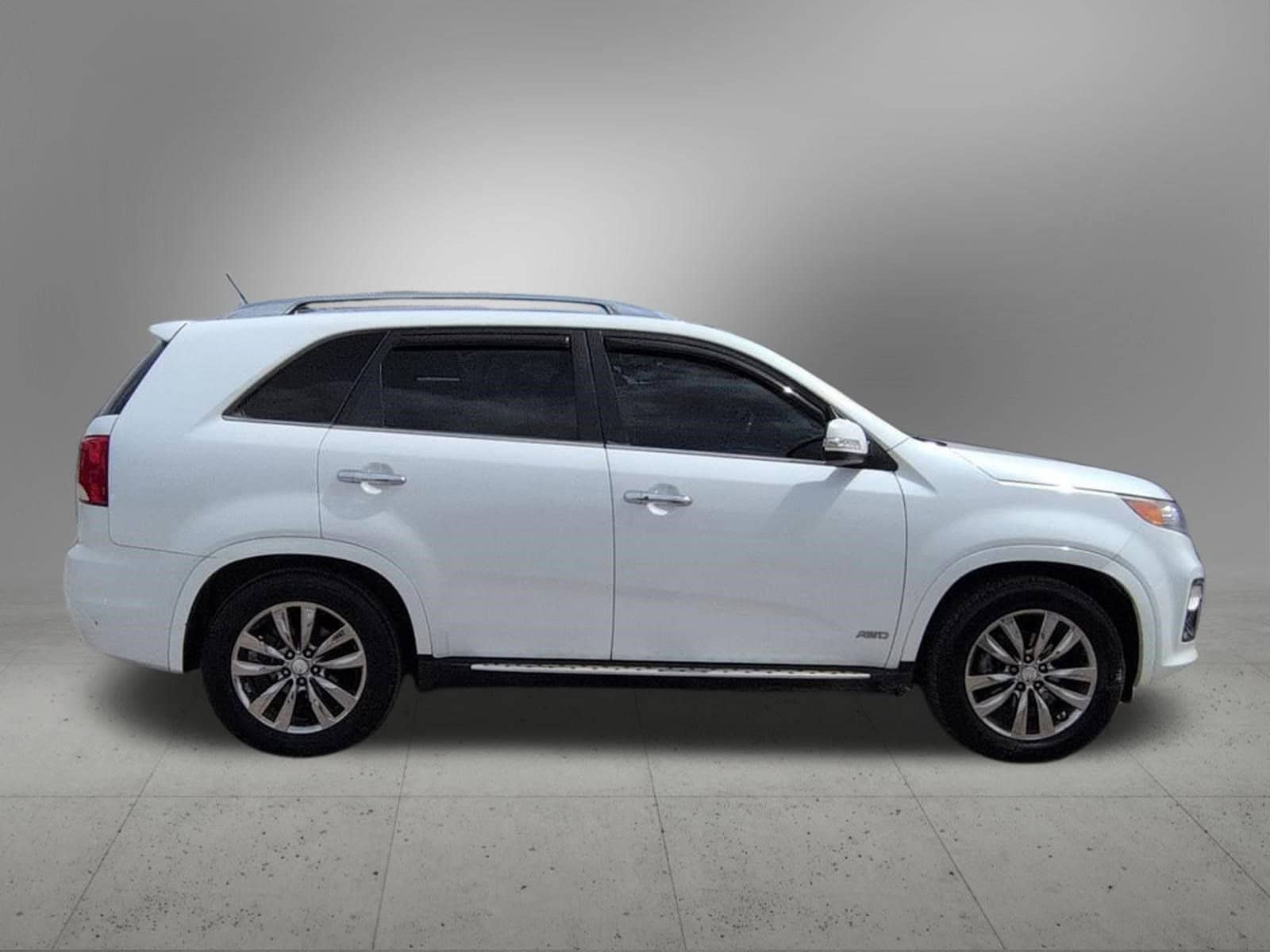 Thumbnail: 2013 Kia Sorento - 7