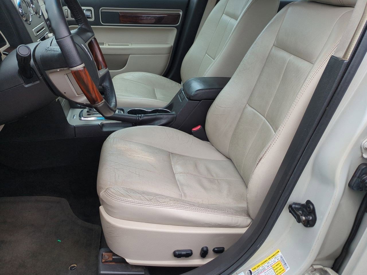 Thumbnail: 2008 Lincoln MKZ - 15