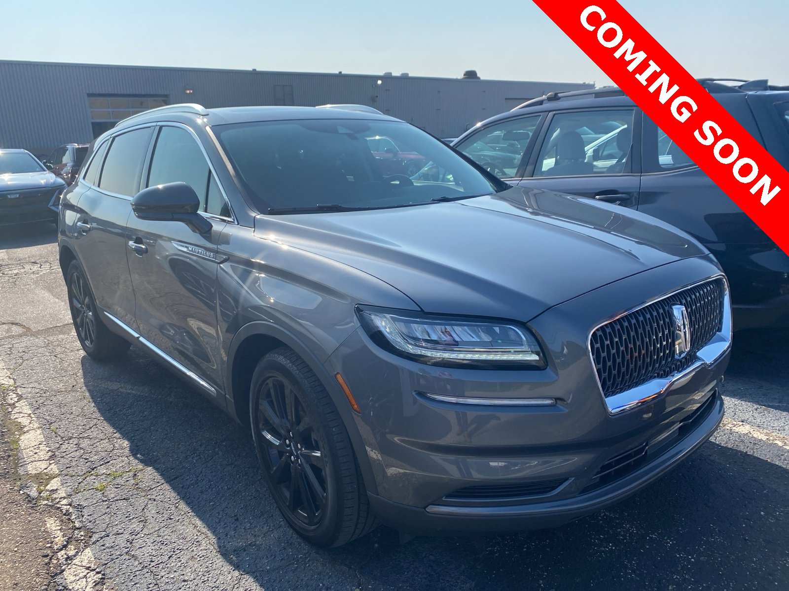 Thumbnail: 2023 Lincoln Nautilus - 1