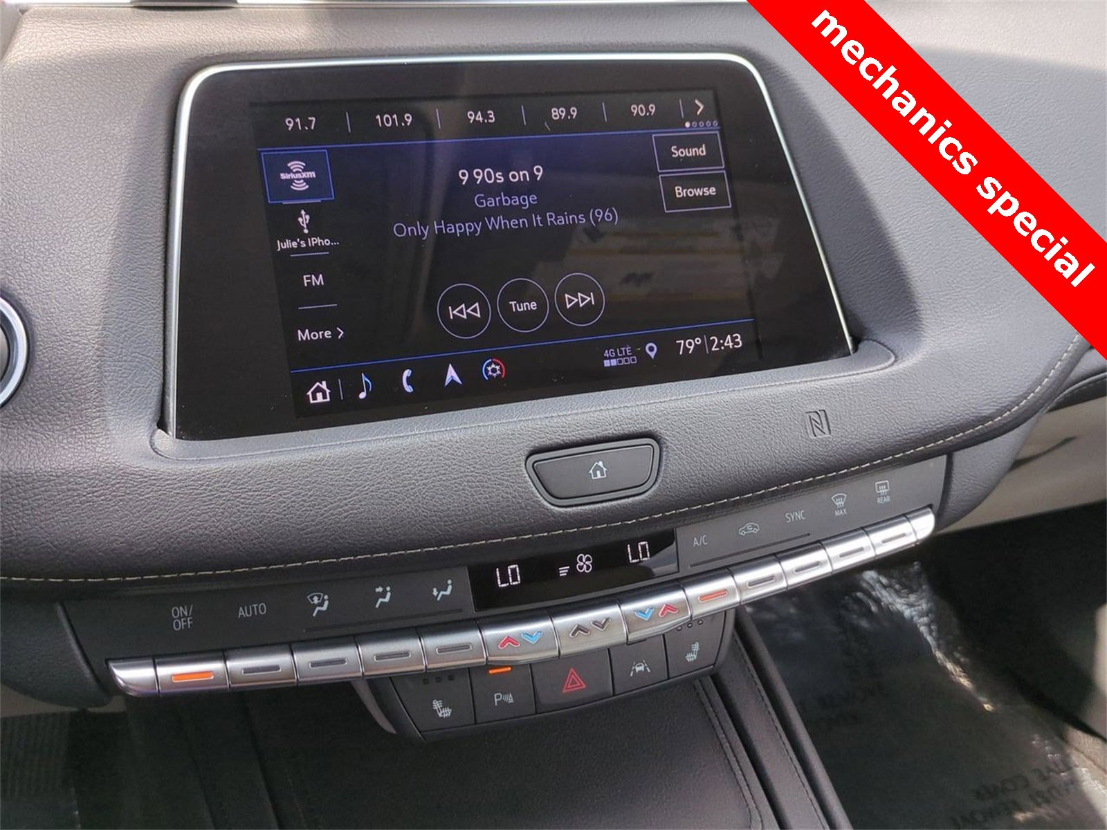 Thumbnail: 2019 Cadillac XT4 - 27