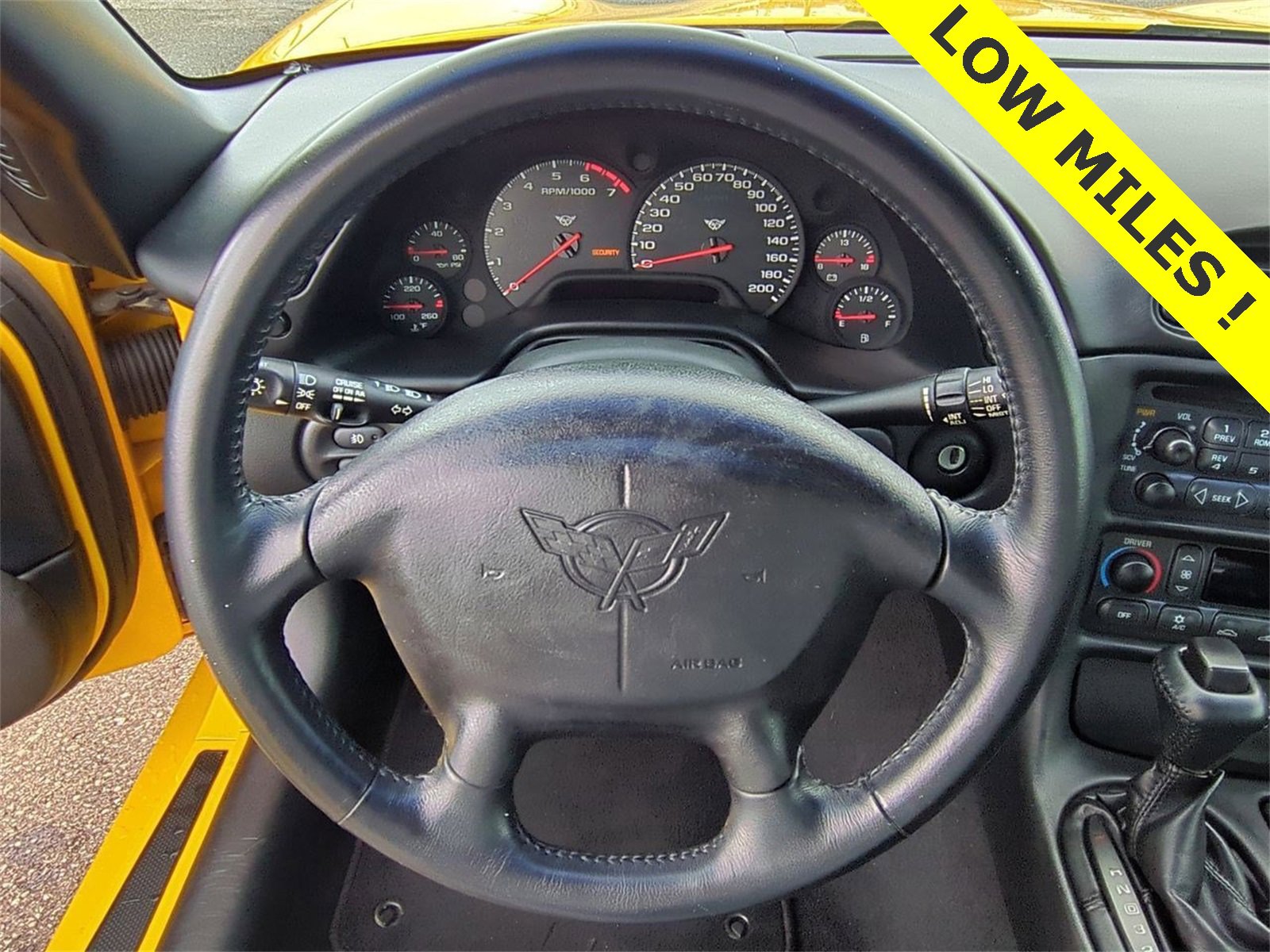 Thumbnail: 2004 Chevrolet Corvette - 17