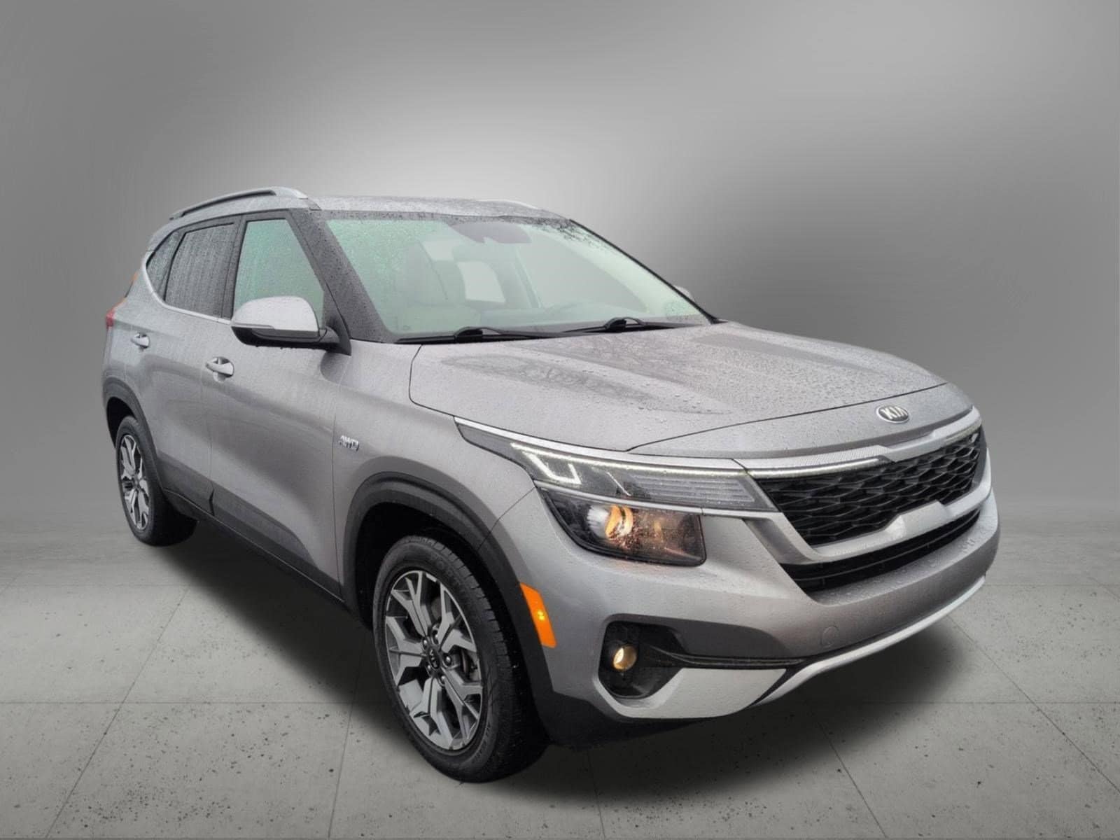 Thumbnail: 2021 Kia Seltos - 8