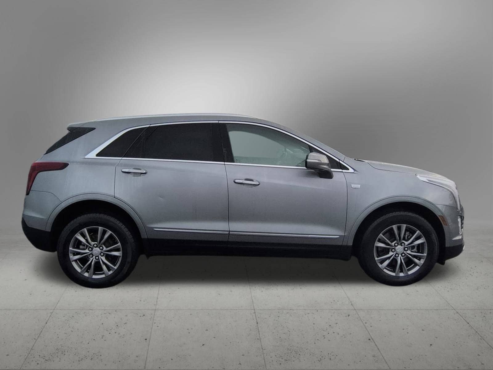 Thumbnail: 2023 Cadillac XT5 - 7