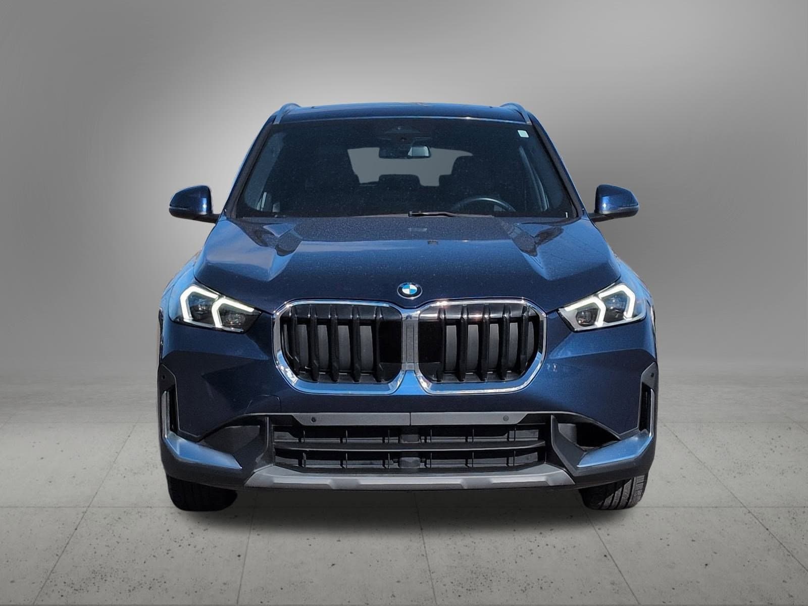 Thumbnail: 2023 BMW X1 - 9