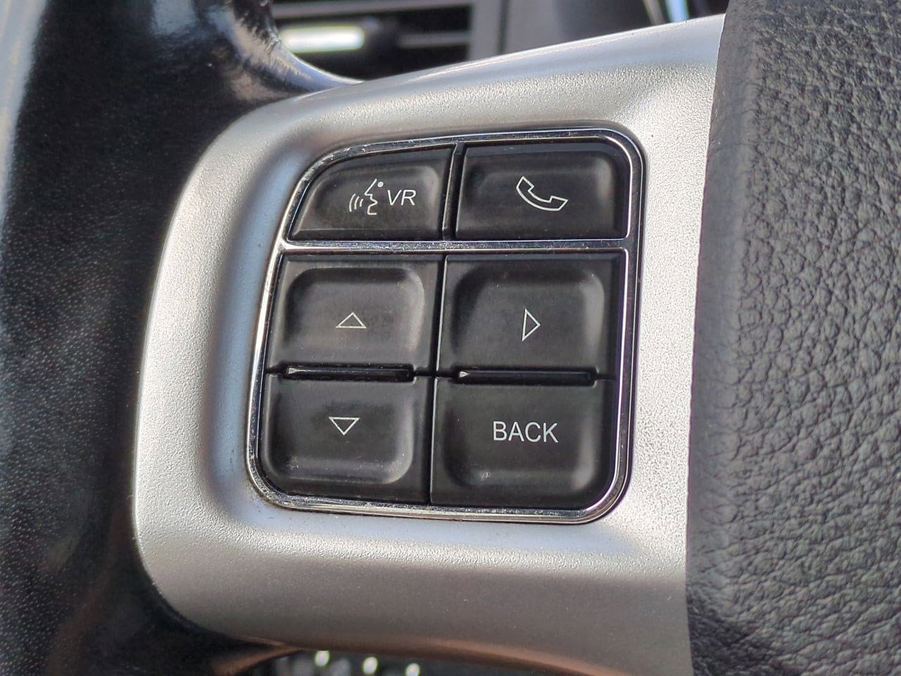 Thumbnail: 2019 Dodge Grand Caravan - 22