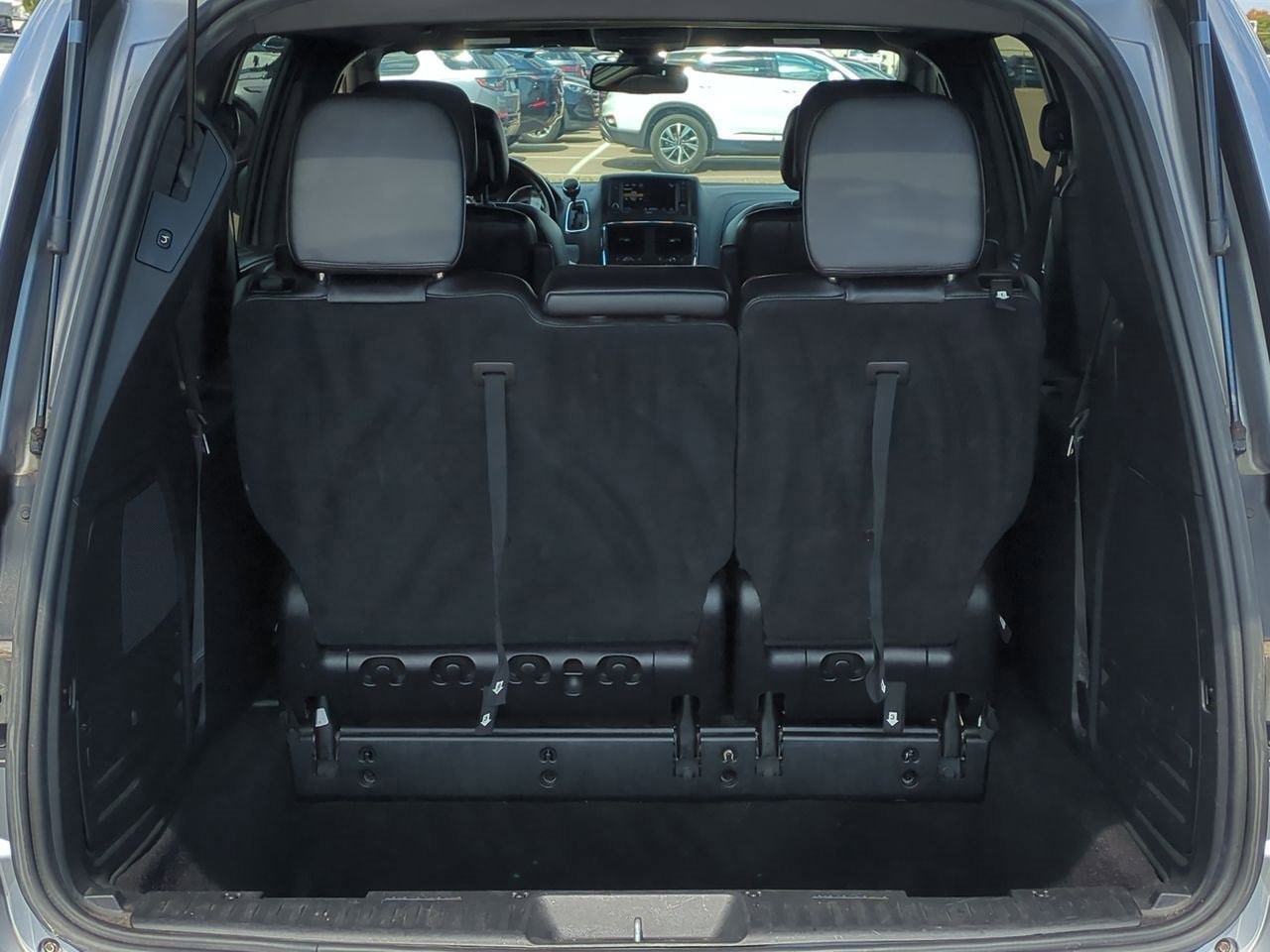 Thumbnail: 2019 Dodge Grand Caravan - 31