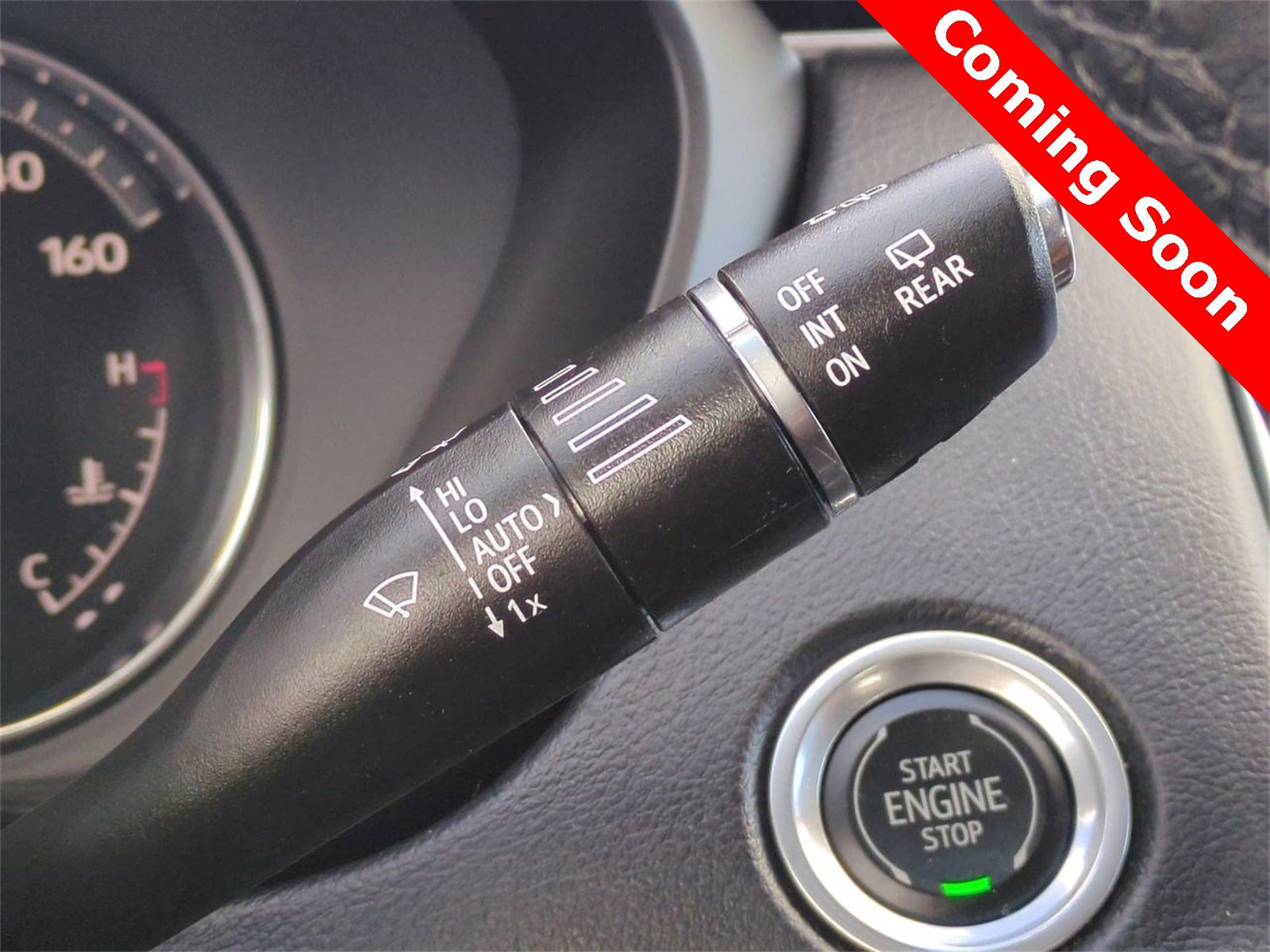 Thumbnail: 2023 Cadillac XT4 - 26