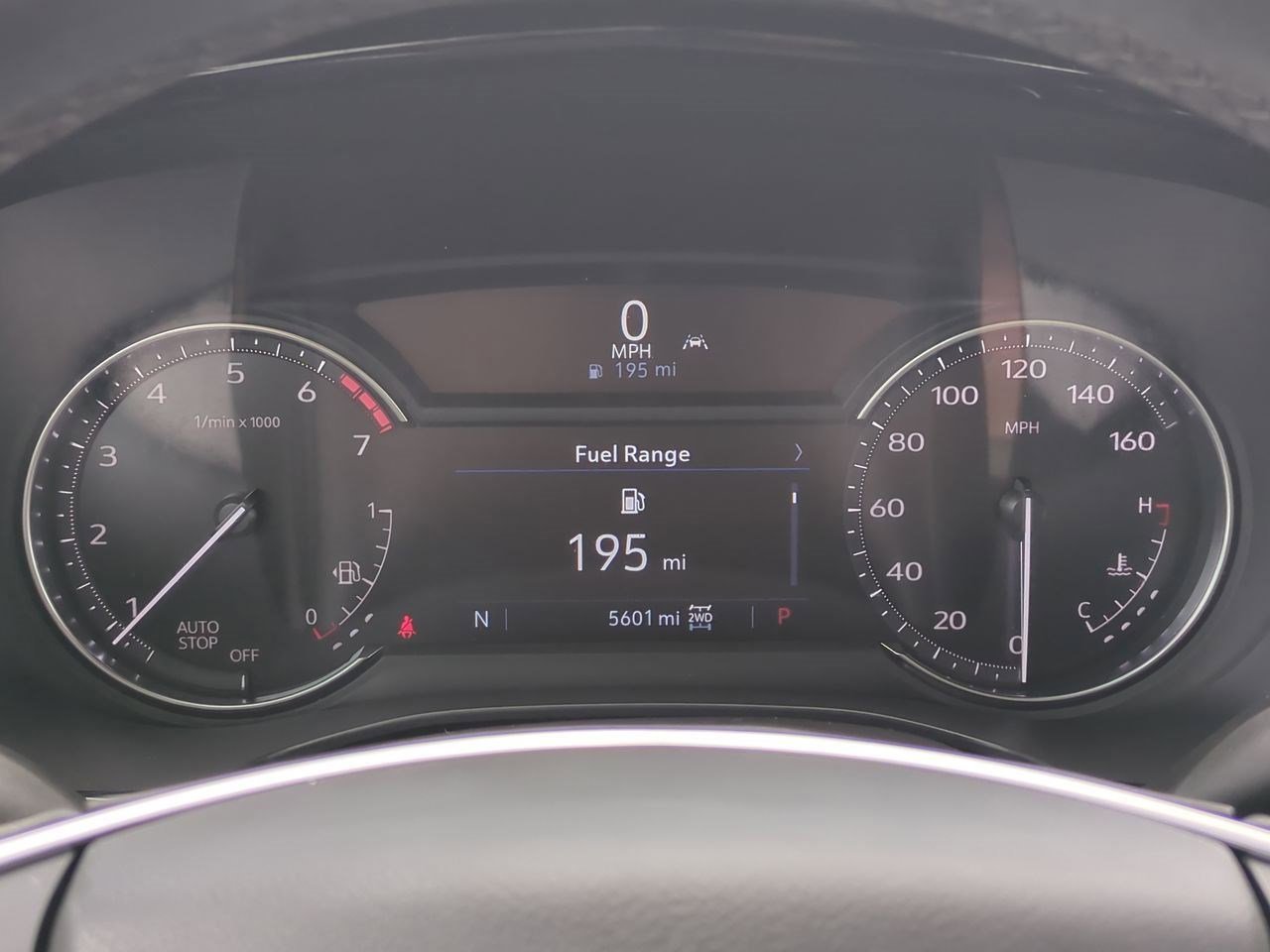 Thumbnail: 2024 Cadillac XT5 - 30