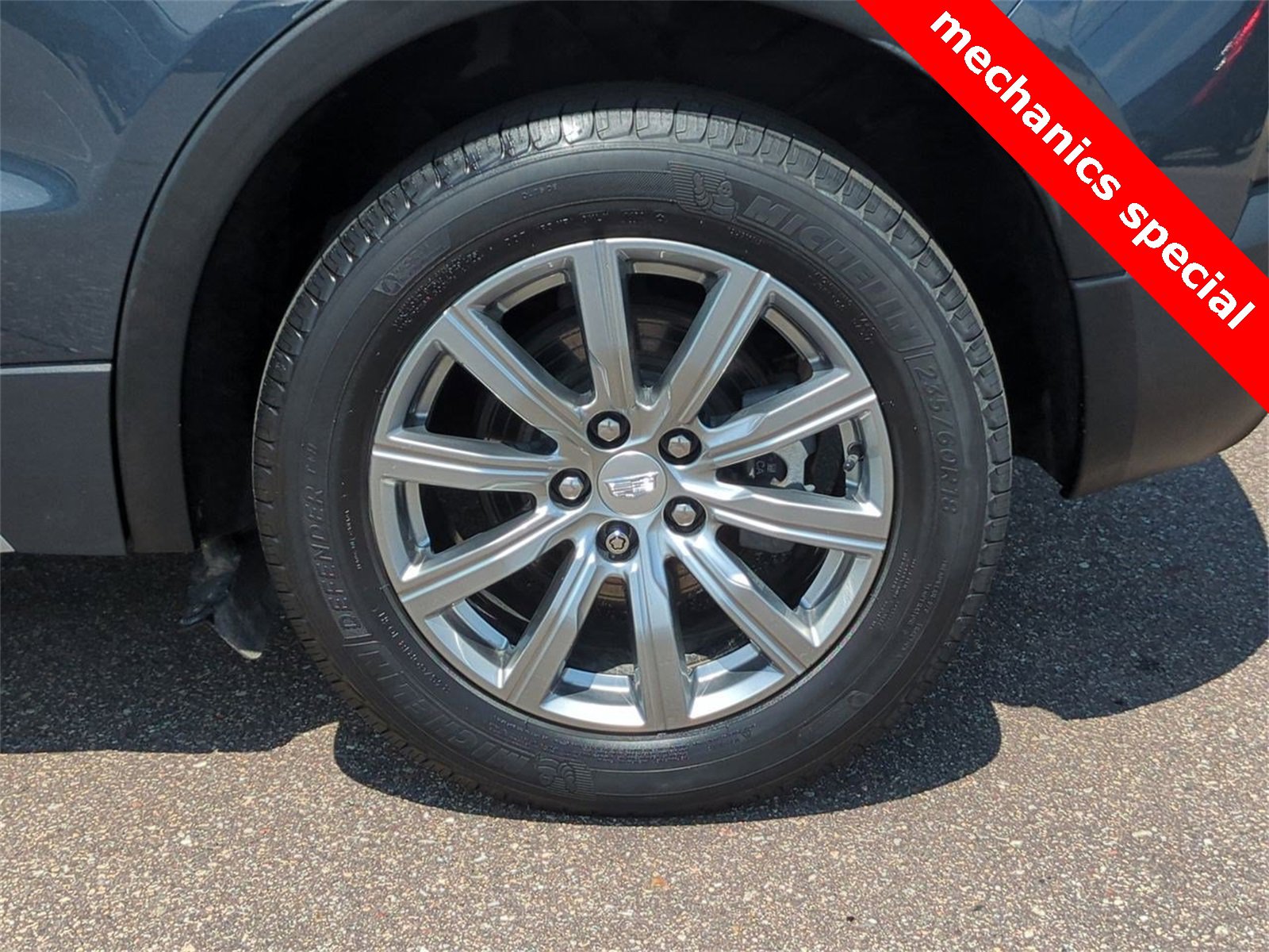 Thumbnail: 2019 Cadillac XT4 - 12