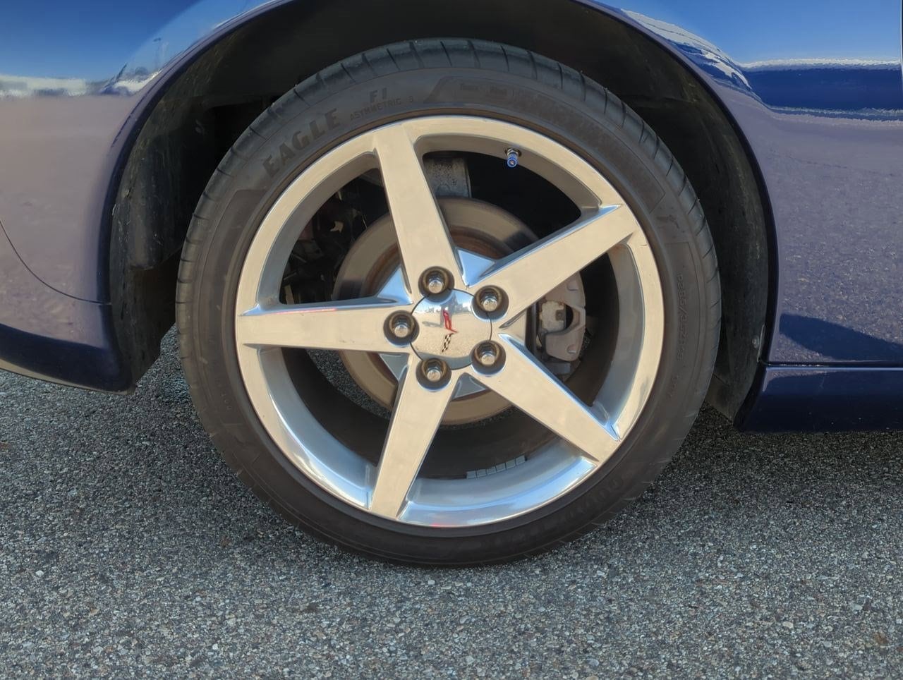 2005 Chevrolet Corvette Base 13