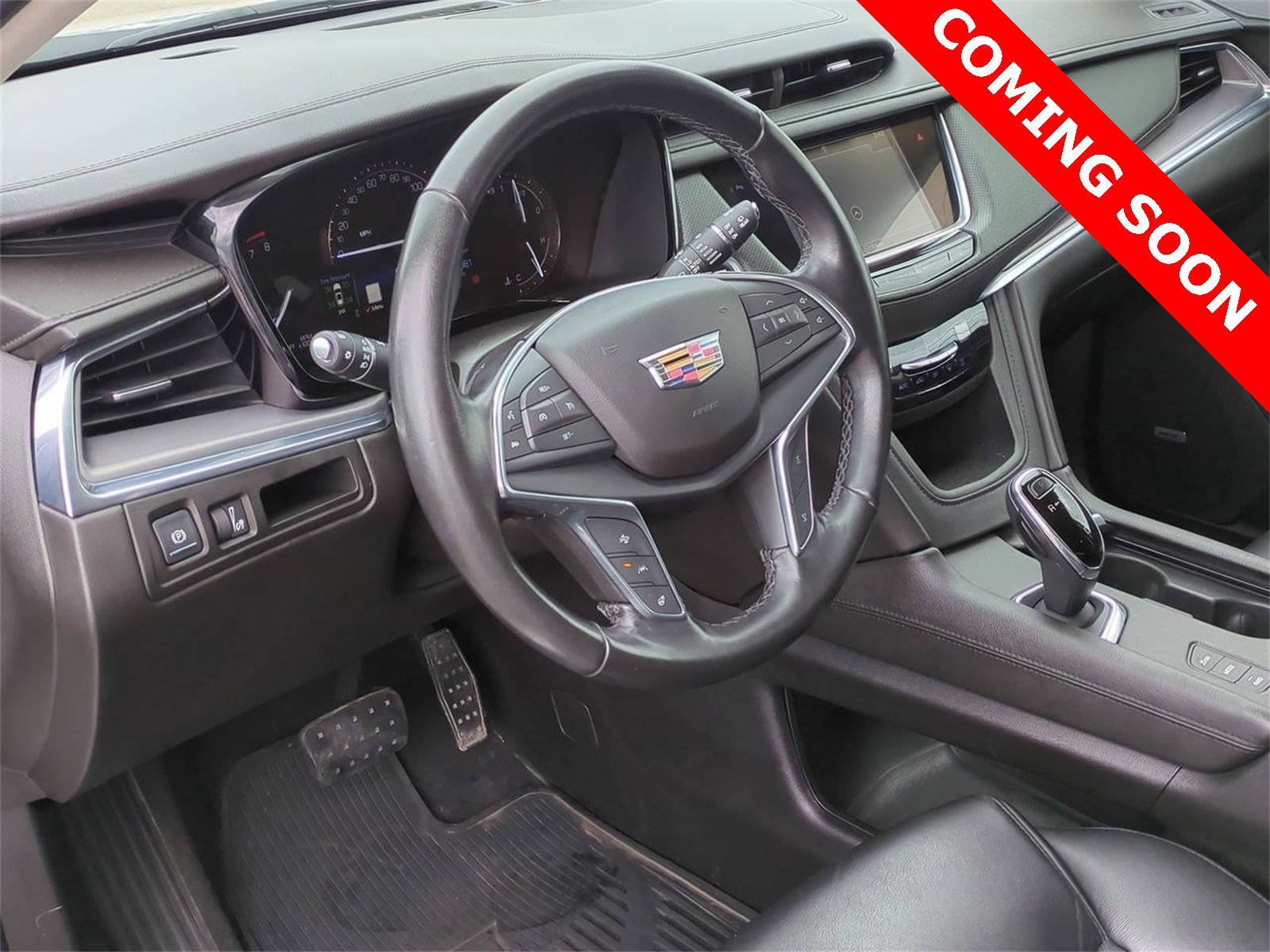 Used 2018 Cadillac XT5 Luxury with VIN 1GYKNDRS9JZ241827 for sale in Troy, MI