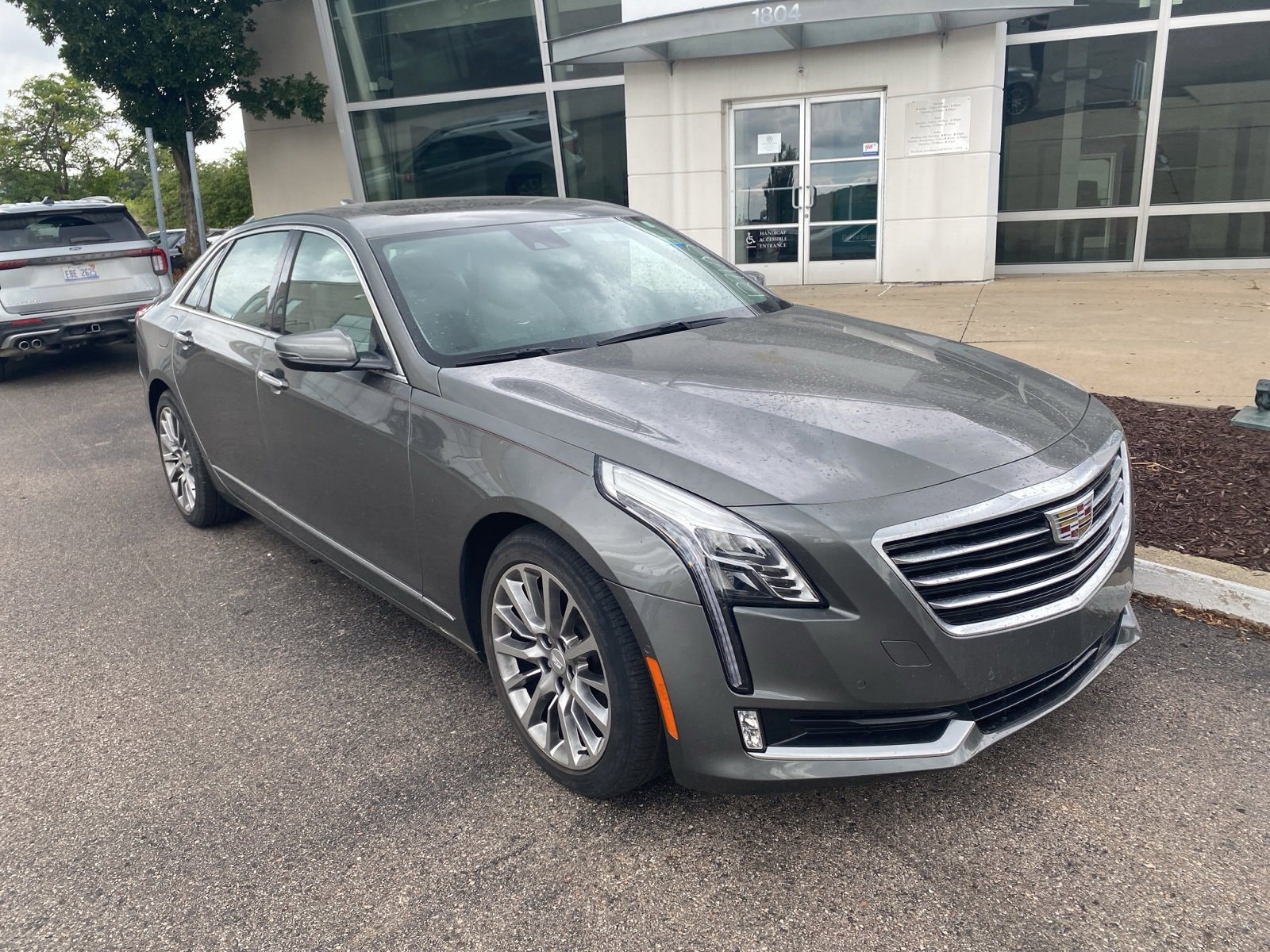 Thumbnail: 2017 Cadillac CT6 - 4