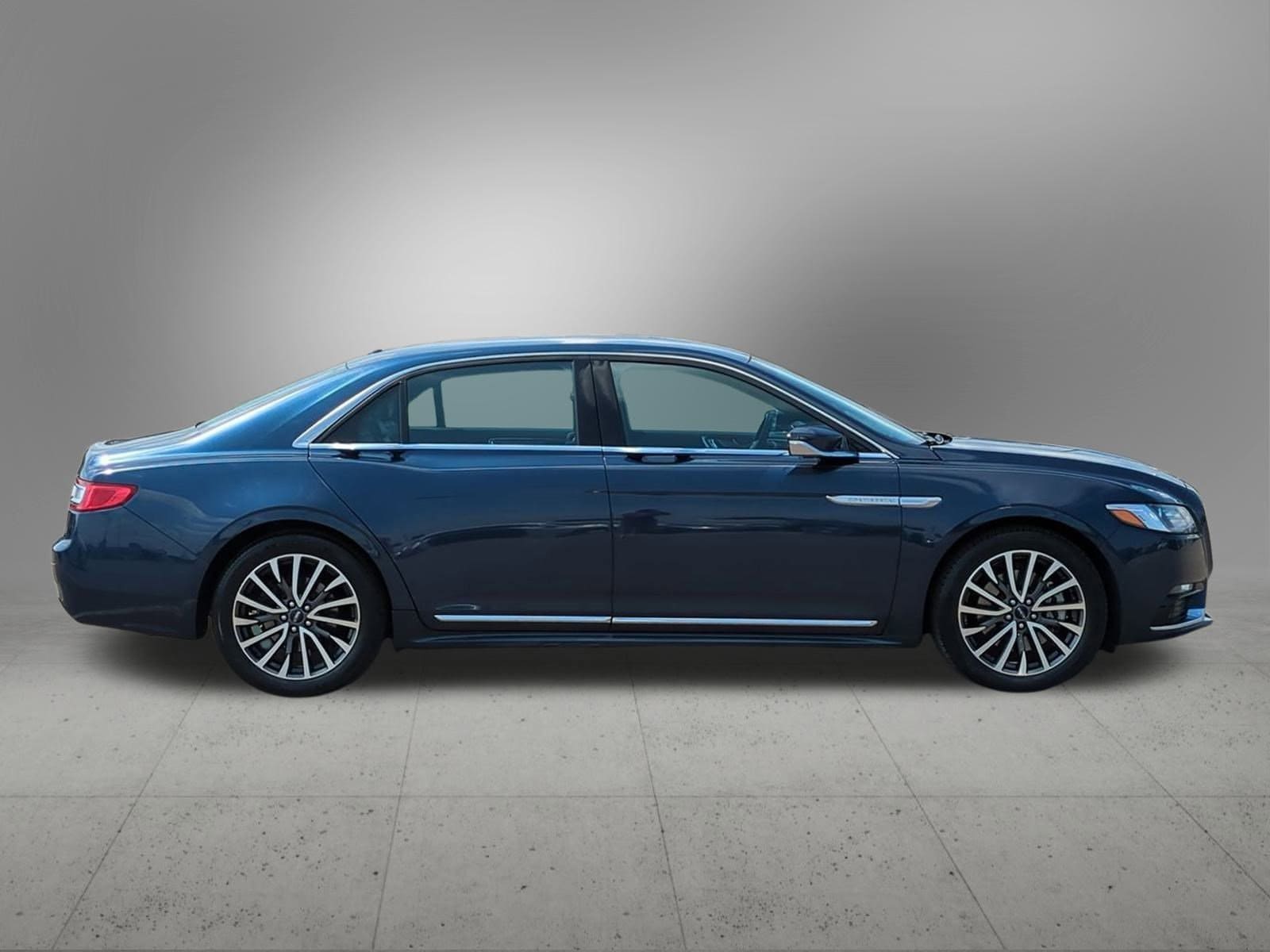 Thumbnail: 2017 Lincoln Continental - 7