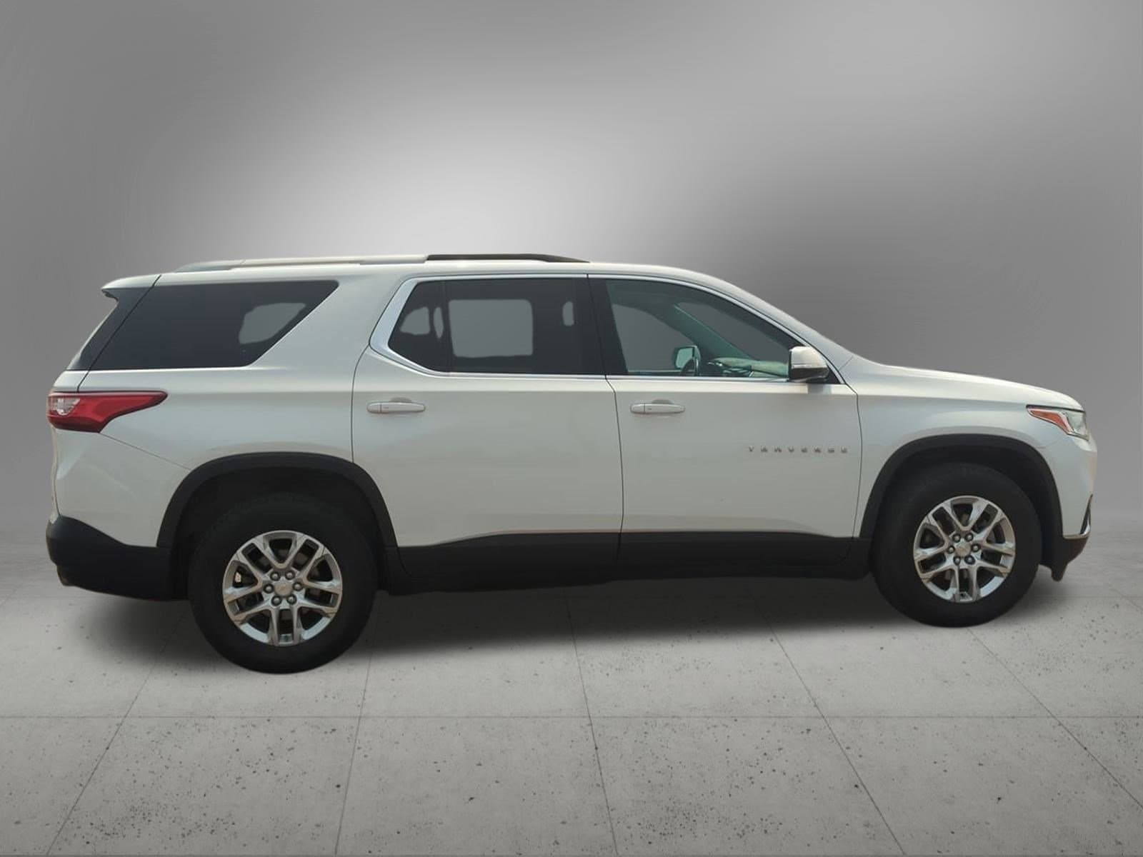 2018 Chevrolet Traverse LT 7