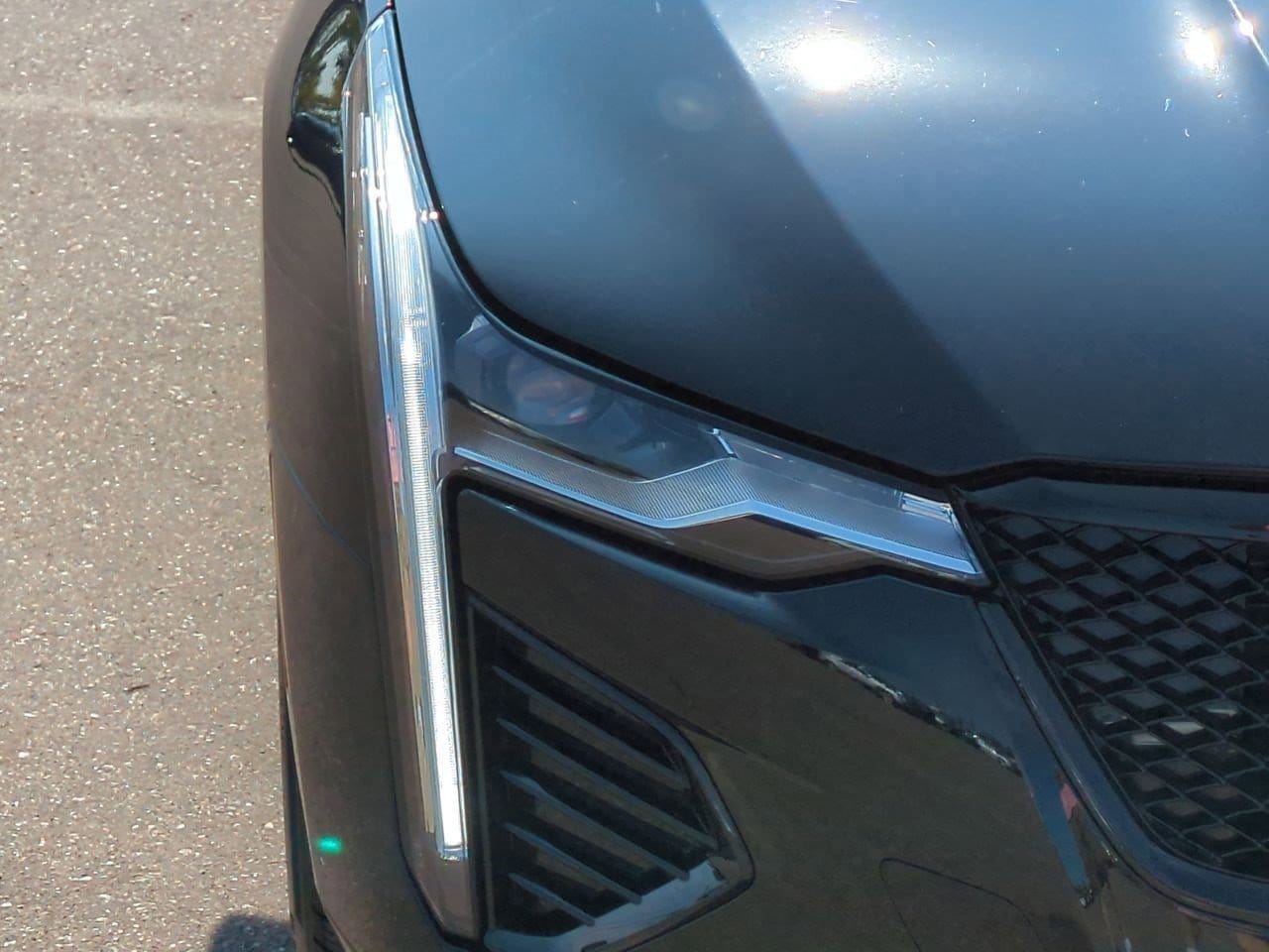 Thumbnail: 2024 Cadillac CT4 - 10