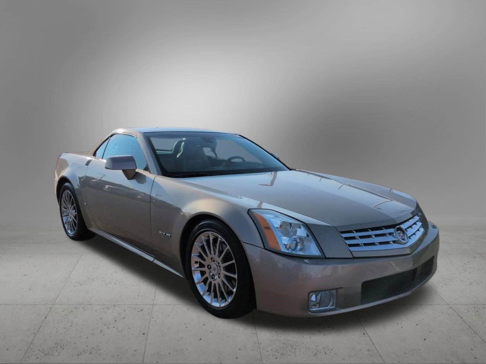 Thumbnail: 2008 Cadillac XLR - 8