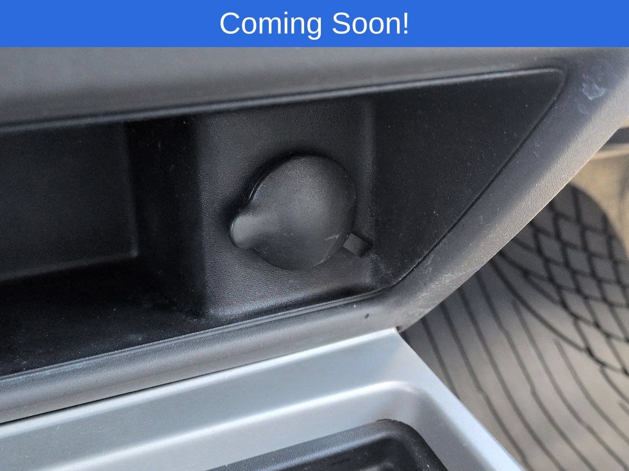 Thumbnail: 2010 Ford Edge - 27
