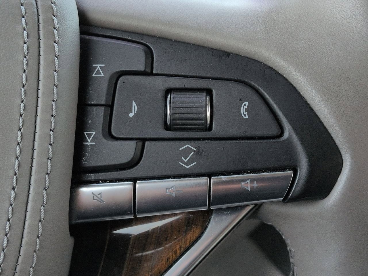 Thumbnail: 2022 Cadillac Escalade - 27