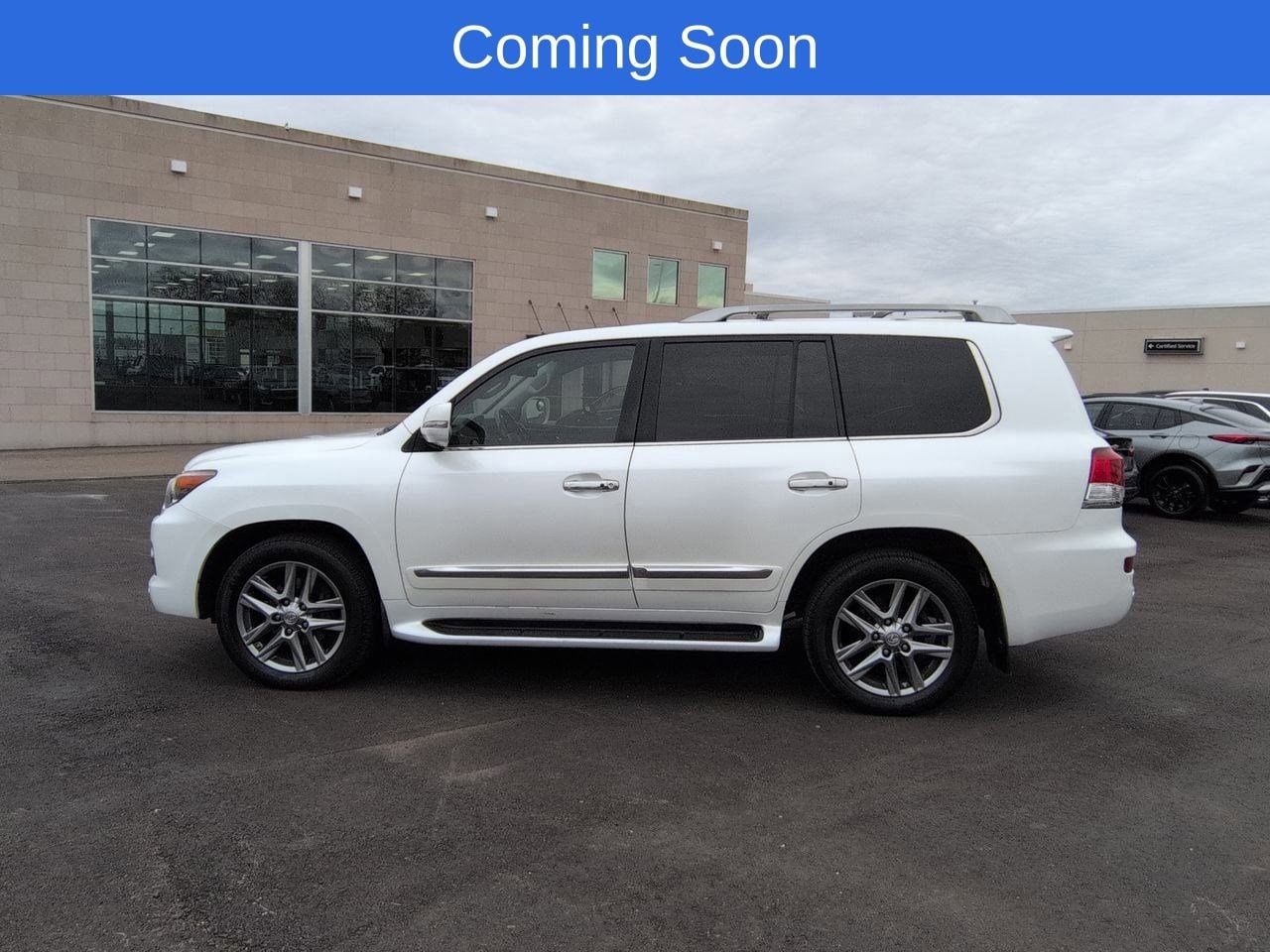 Thumbnail: 2013 Lexus LX - 3