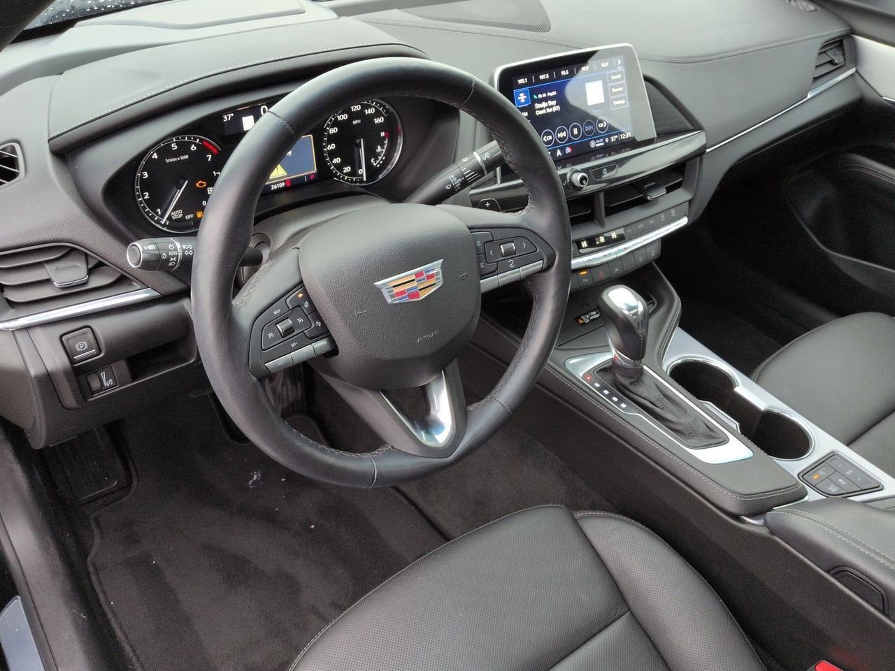 Thumbnail: 2023 Cadillac CT4 - 2